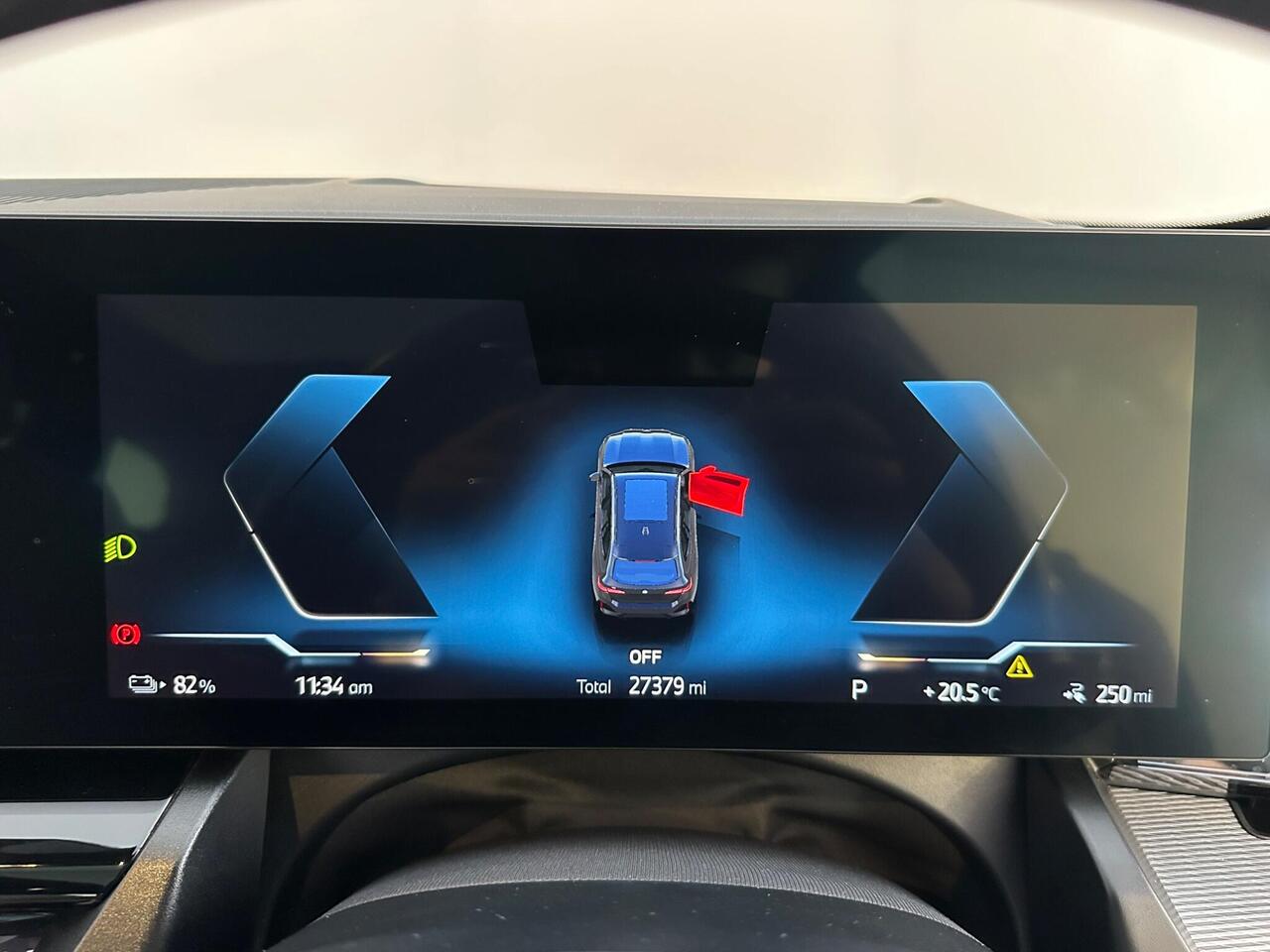 BMW i5 AO25HRK