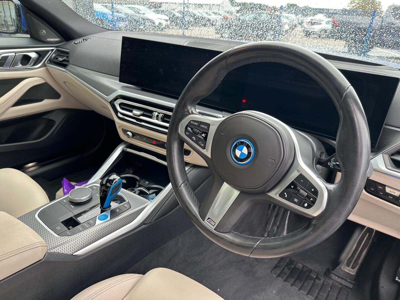 BMW i4 YF22KPG