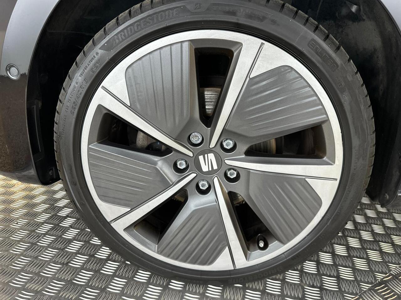 SEAT Leon SJ21VNO