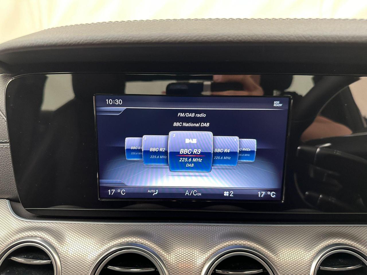 Mercedes-Benz E Class LO17YWC