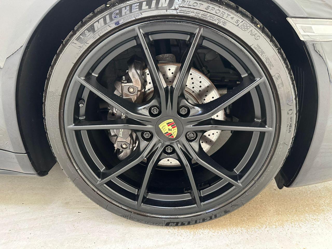 Porsche 911 PX18YDL