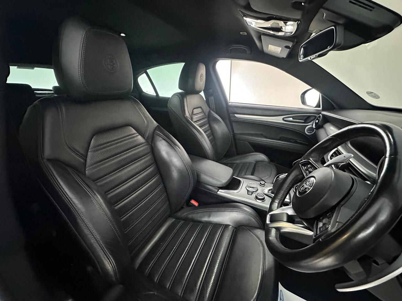 Alfa Romeo Stelvio SR70GHX