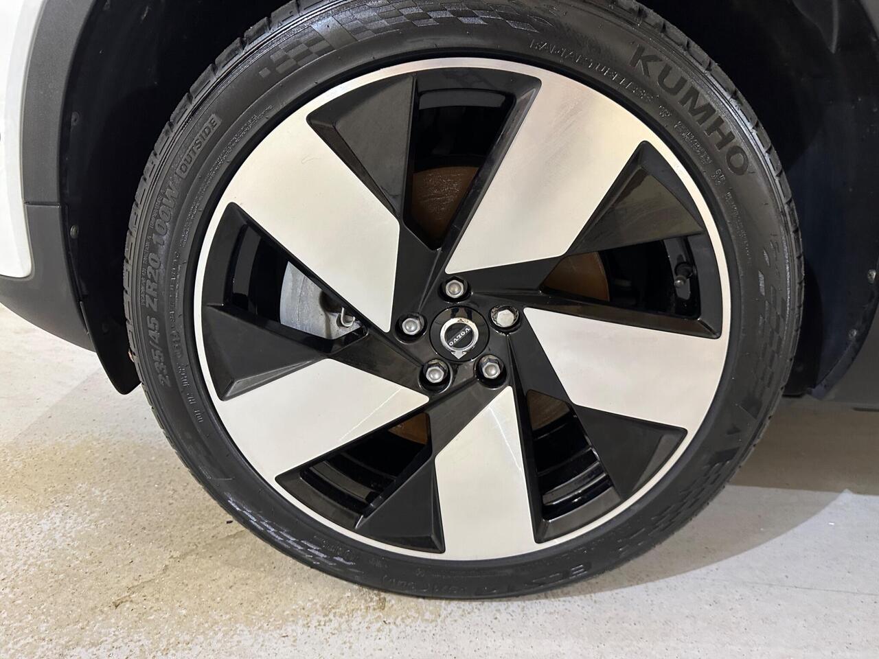 Volvo C40 YR22GBO
