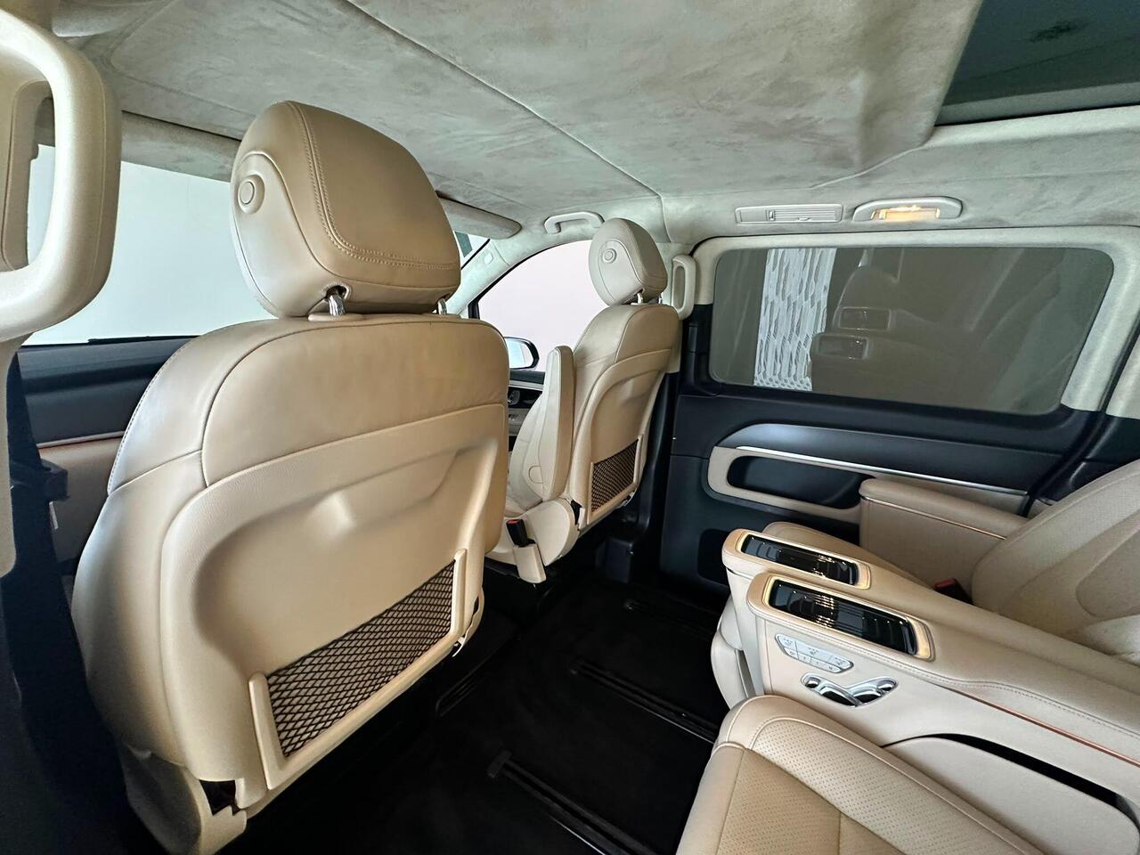 Mercedes-Benz V Class LP72GYC