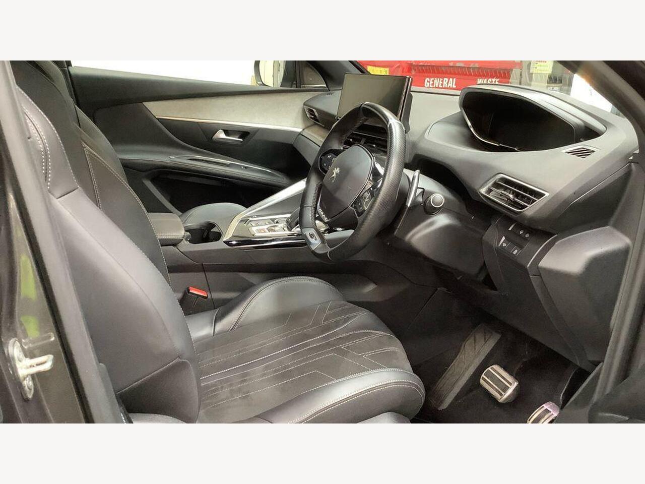 Peugeot 5008 AK72JYE