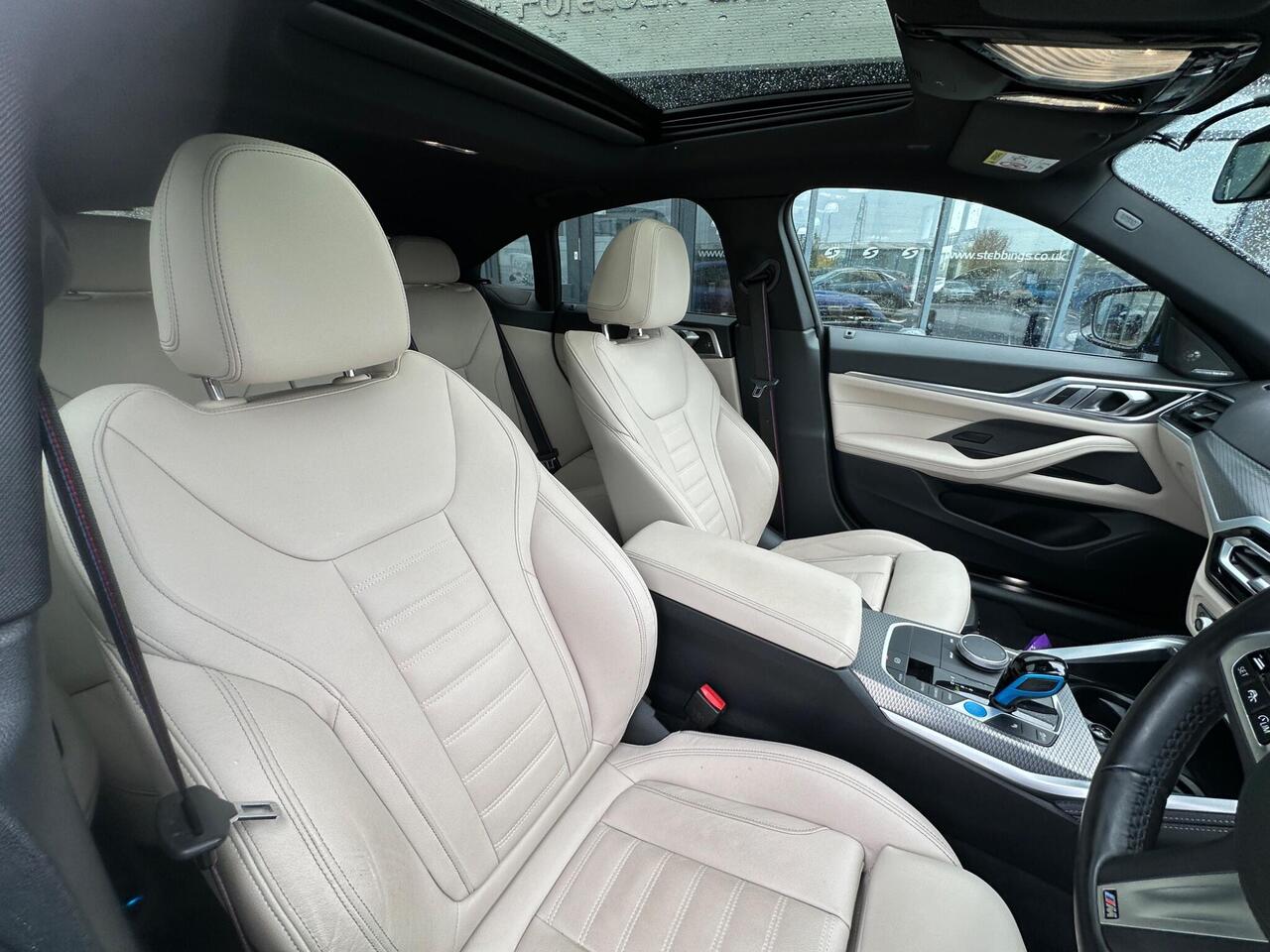 BMW i4 YF22KPG