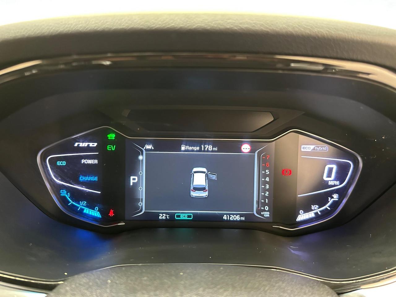 Kia Niro WN69JFA