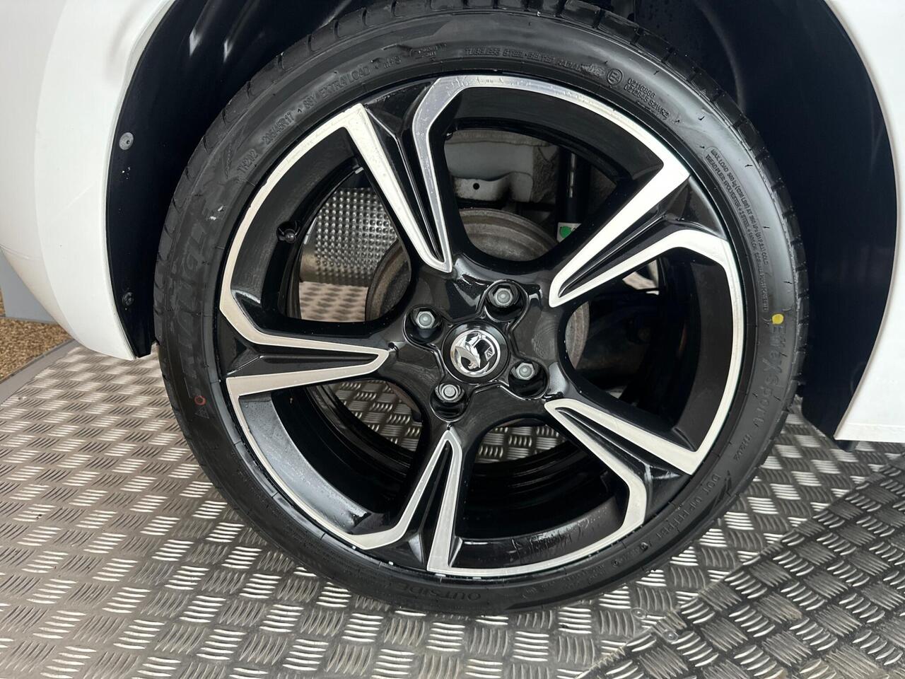 Vauxhall Corsa SC21LVV