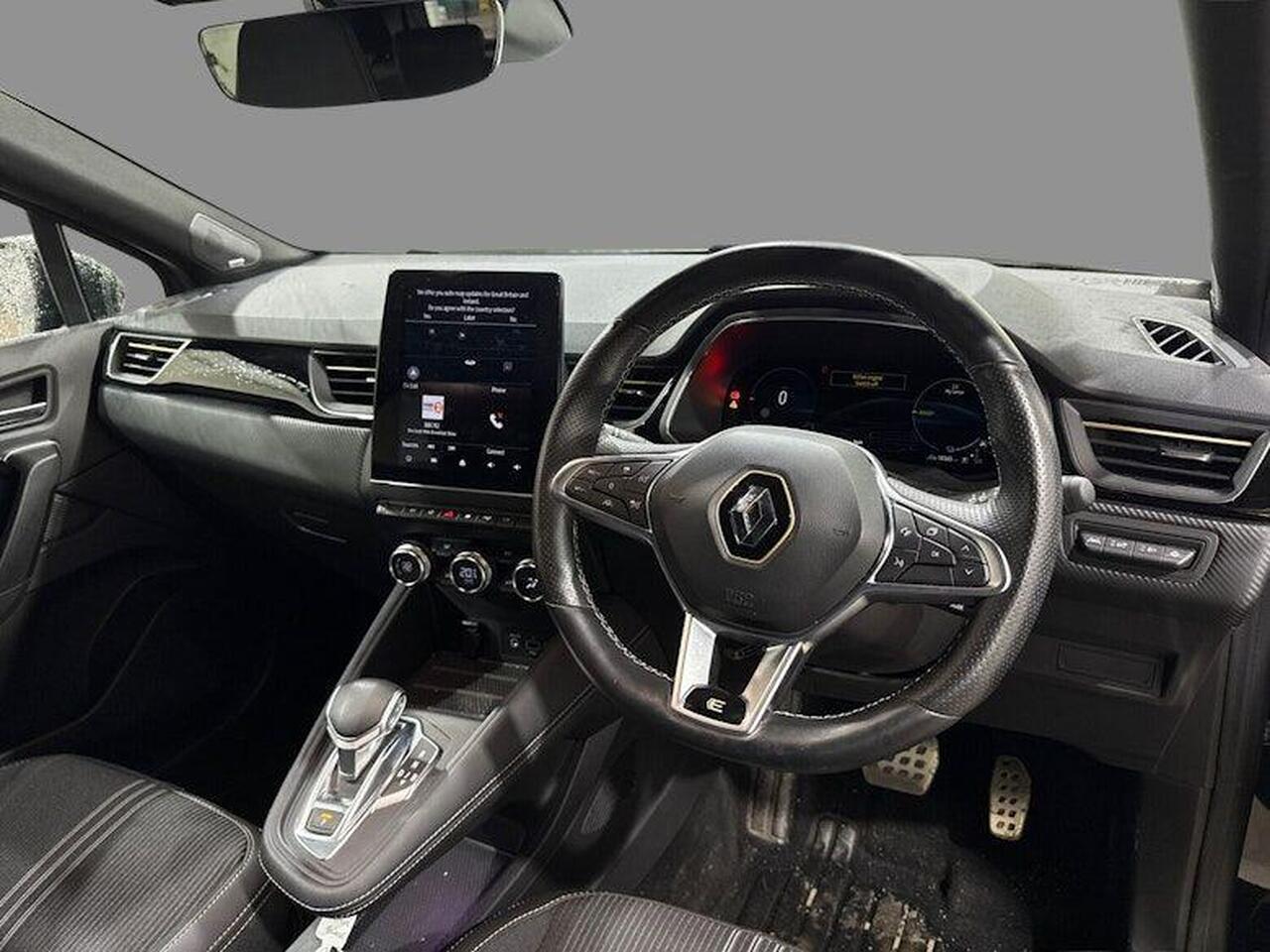 Renault Captur YM23PNU