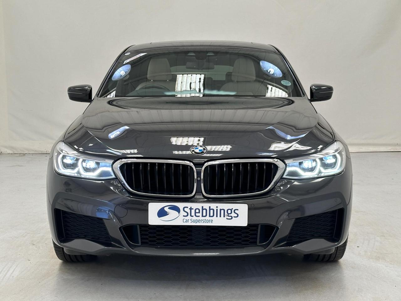 BMW 6 Series Gran Turismo YD68SYZ