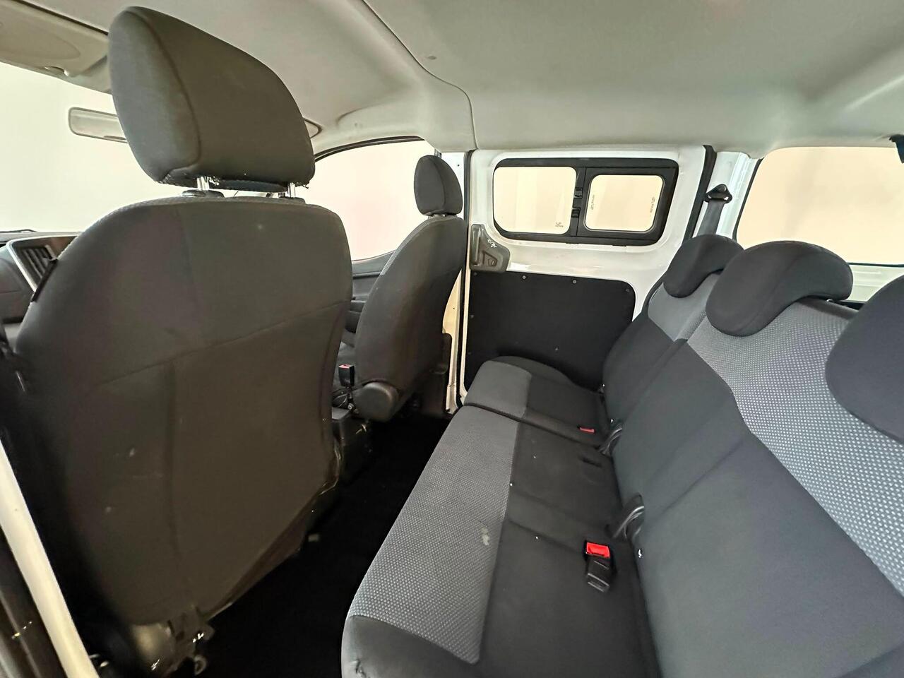 Nissan e-NV200 DL69EAY