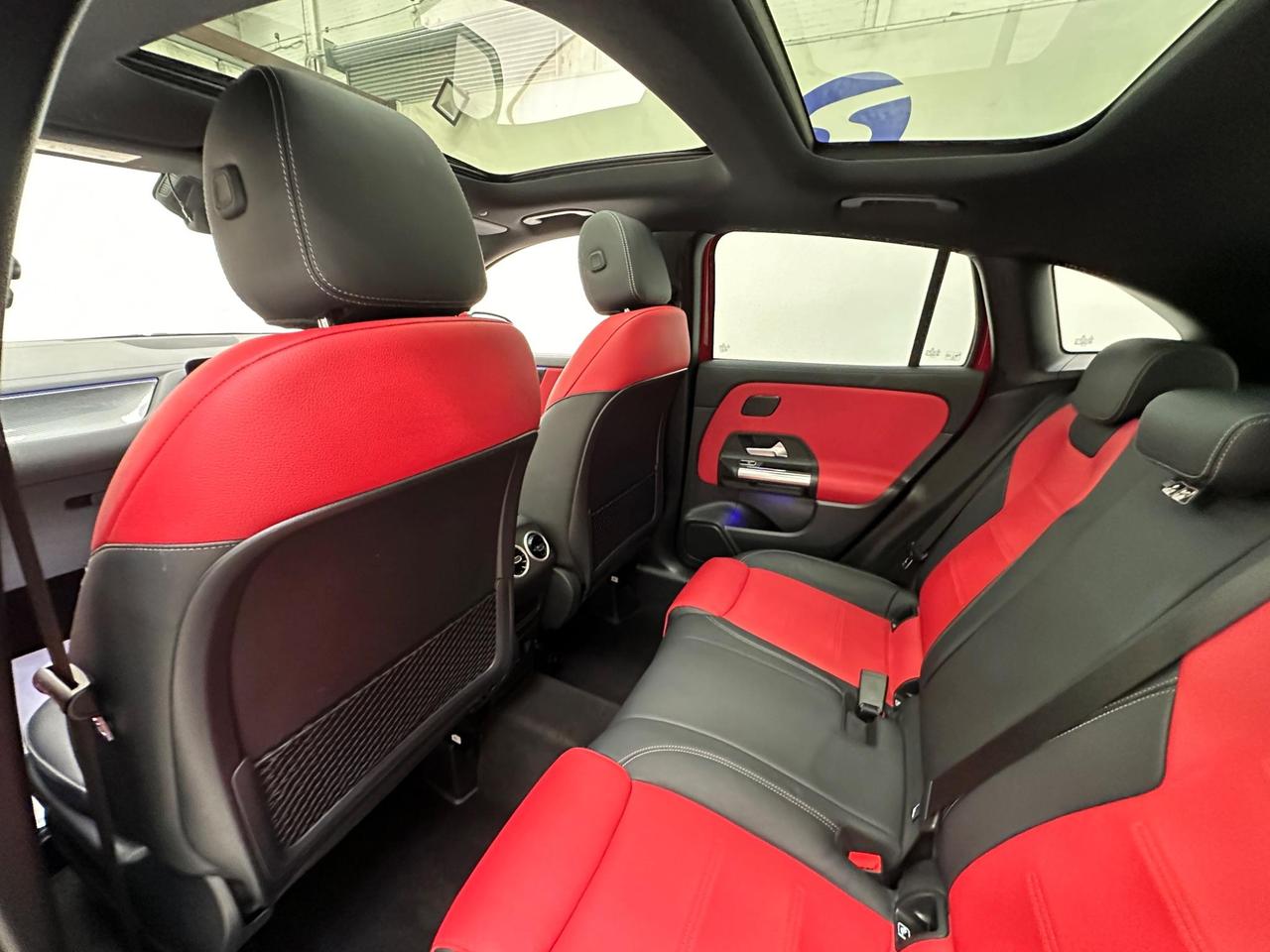 Mercedes-Benz GLA AO21UTZ