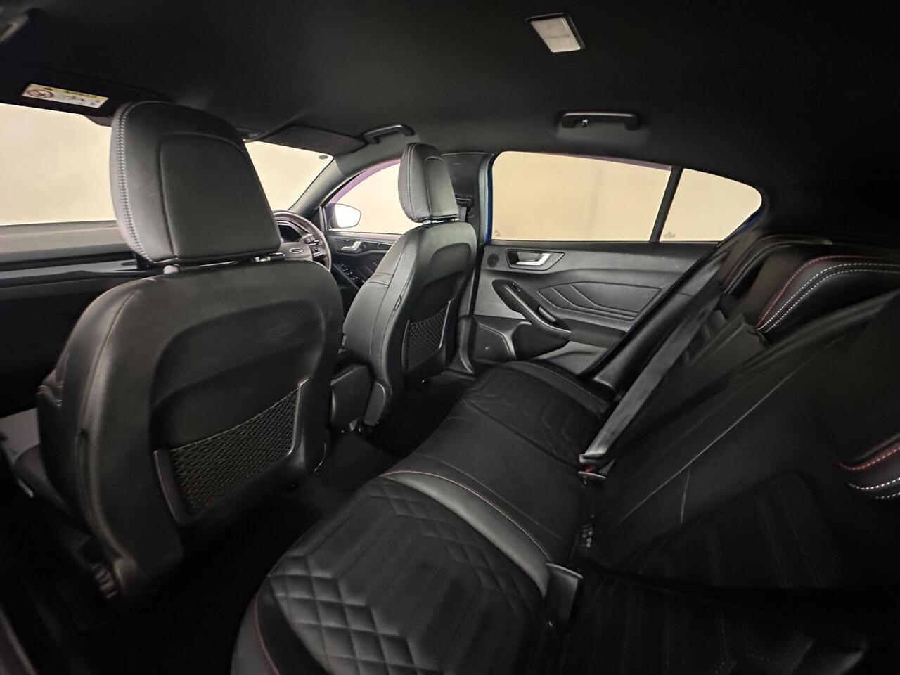 Ford Focus NX73JRZ