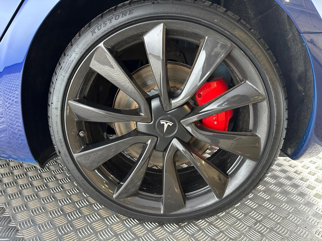 Tesla Model 3 AF70TMX