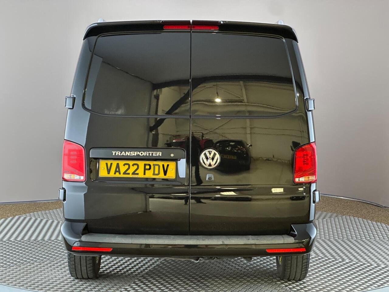 Volkswagen Transporter VA22PDV