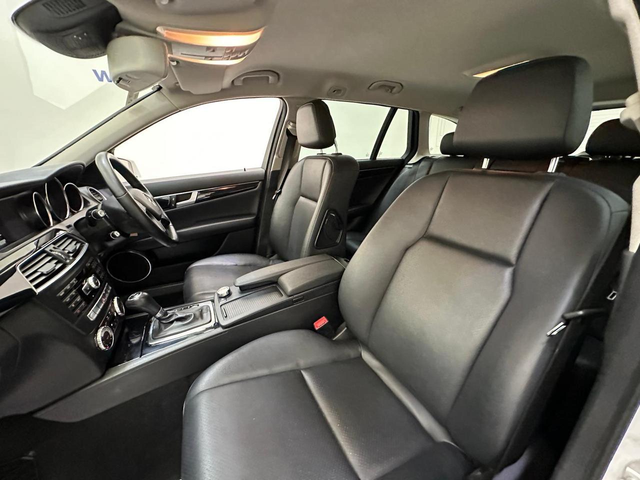 Mercedes-Benz C Class OY14GVO