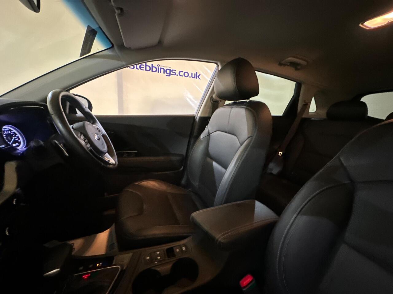 Kia Niro MA70CJJ