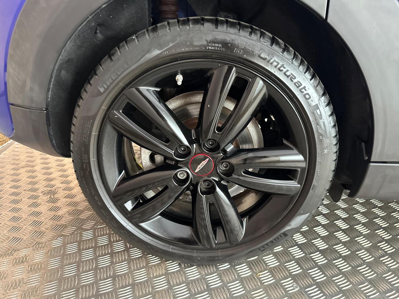 MINI Hatch FG70YLZ