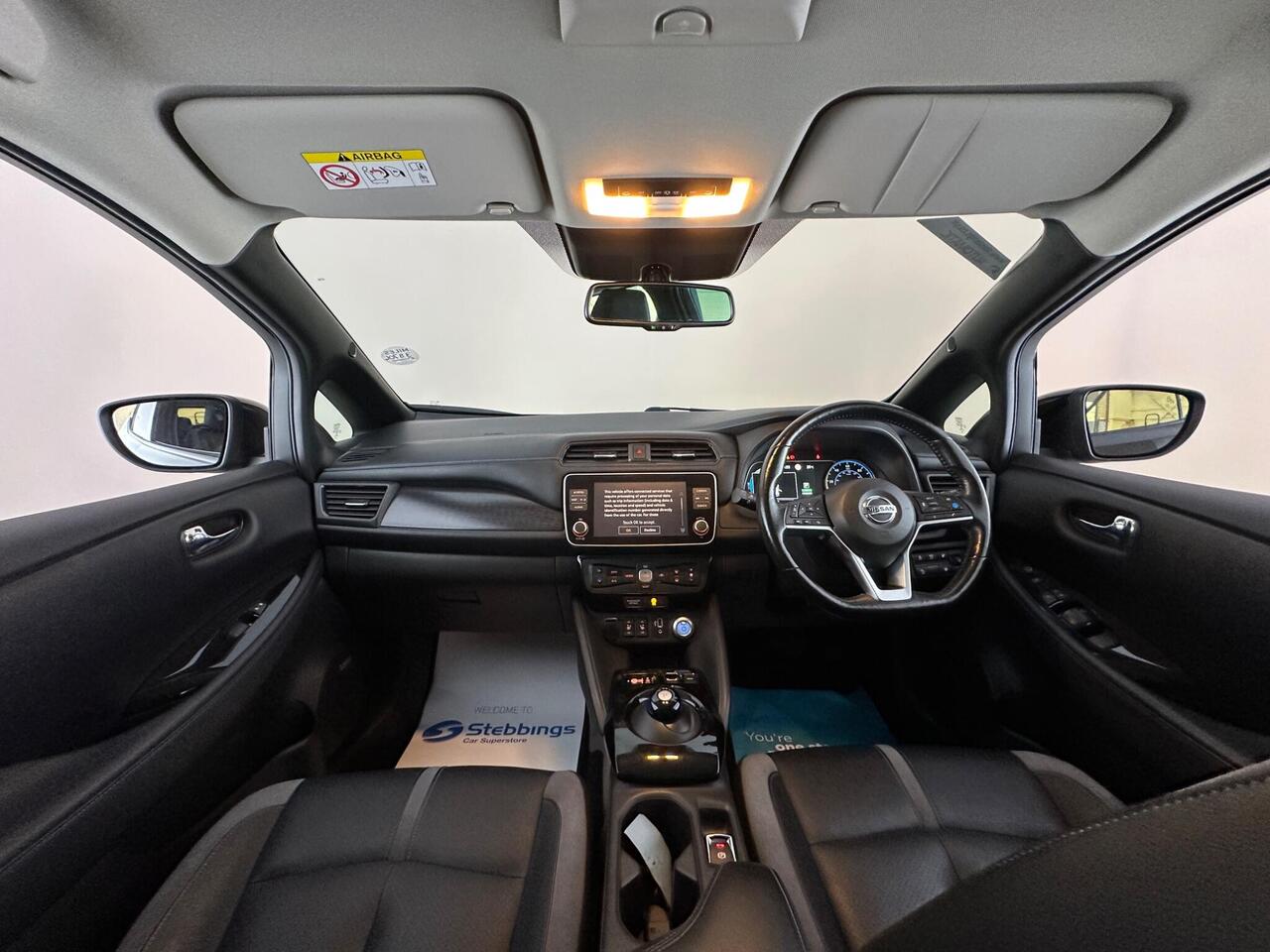 Nissan Leaf VN70YLU