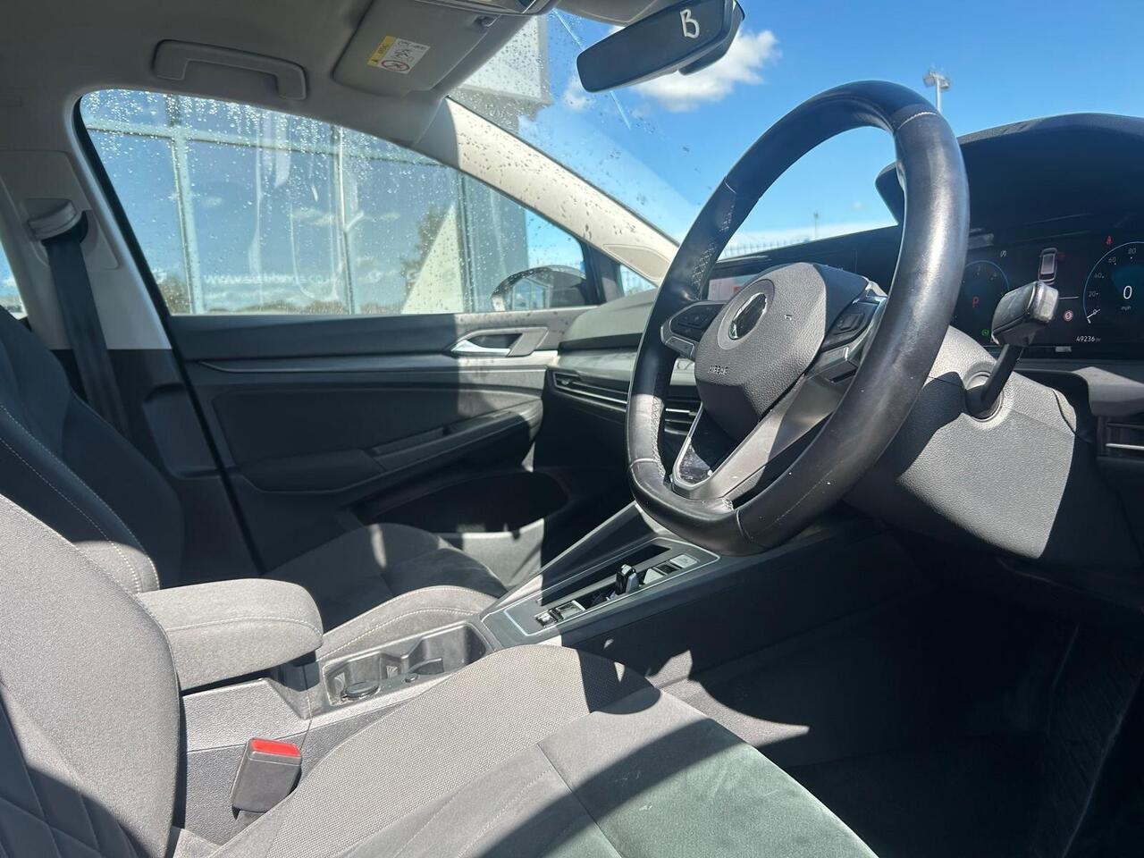Volkswagen Golf EX71HPK