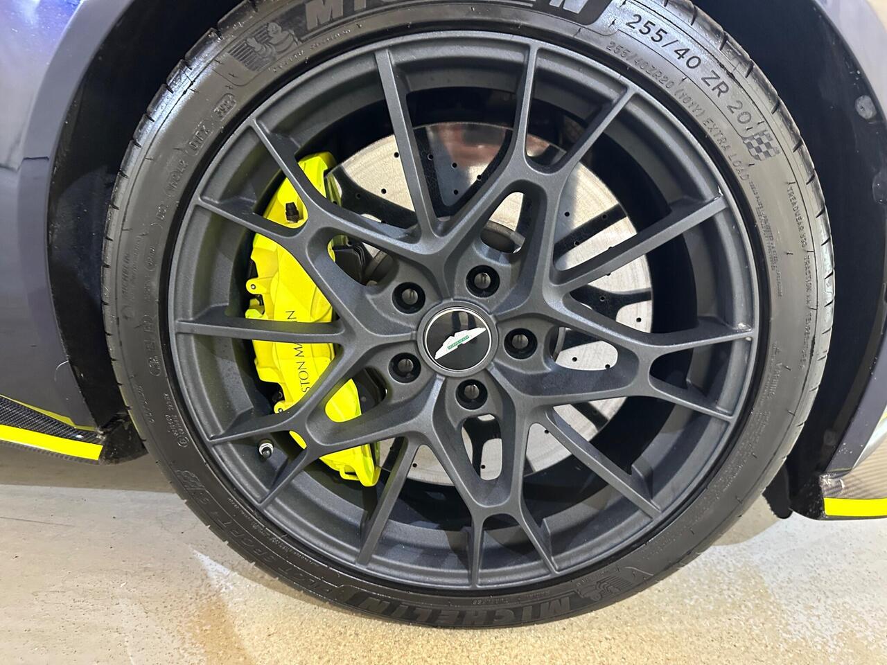 Aston Martin Vantage MV20UZG