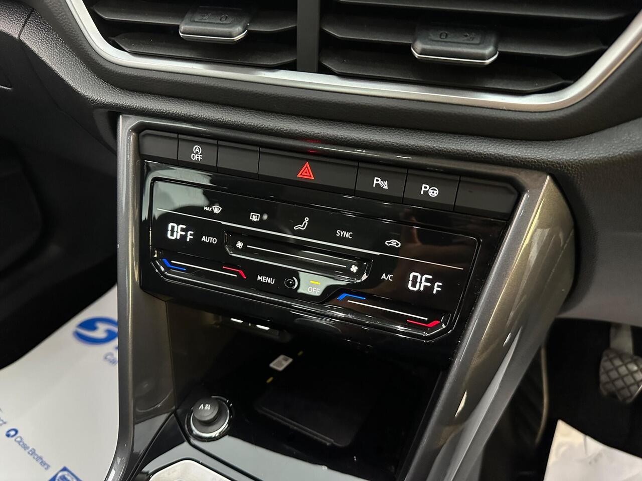 Volkswagen T-Roc GL24VOK