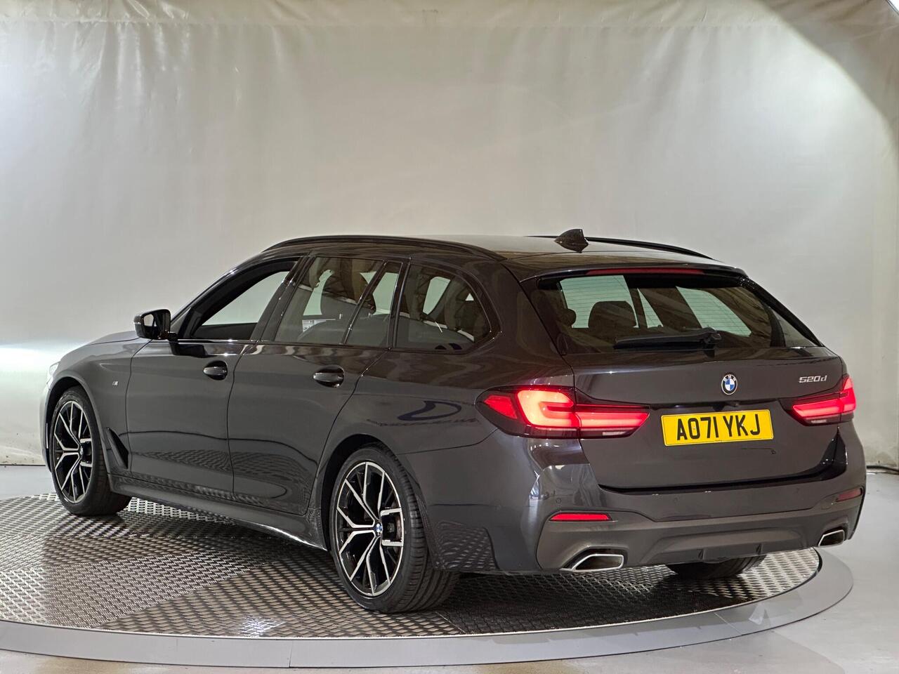 BMW 5 Series AO71YKJ
