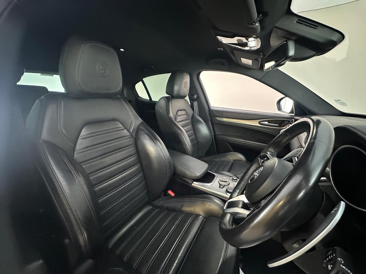 Alfa Romeo Stelvio SR70GHX