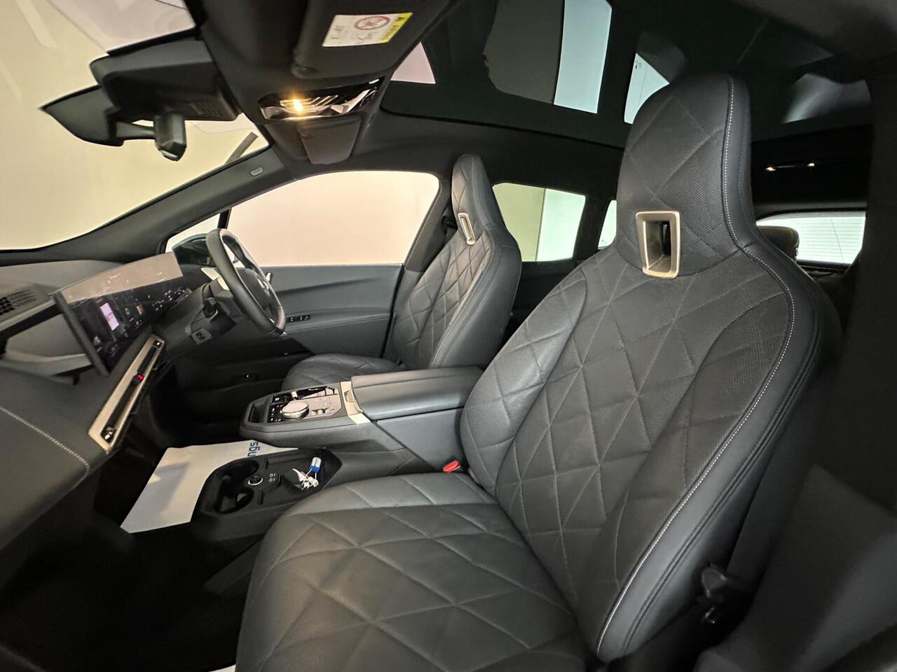 BMW iX LJ72AGA