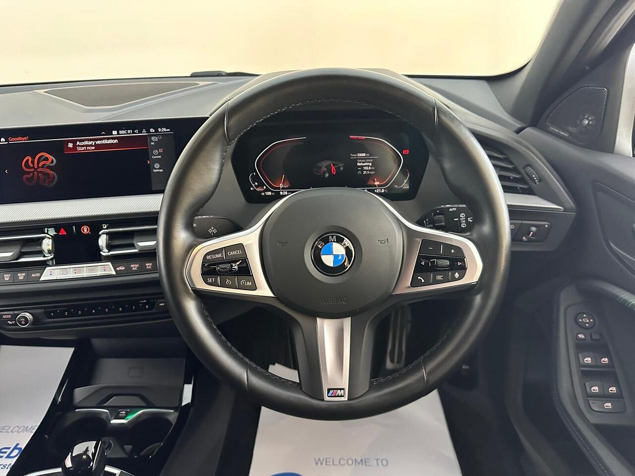 BMW 1 Series AY73LHJ