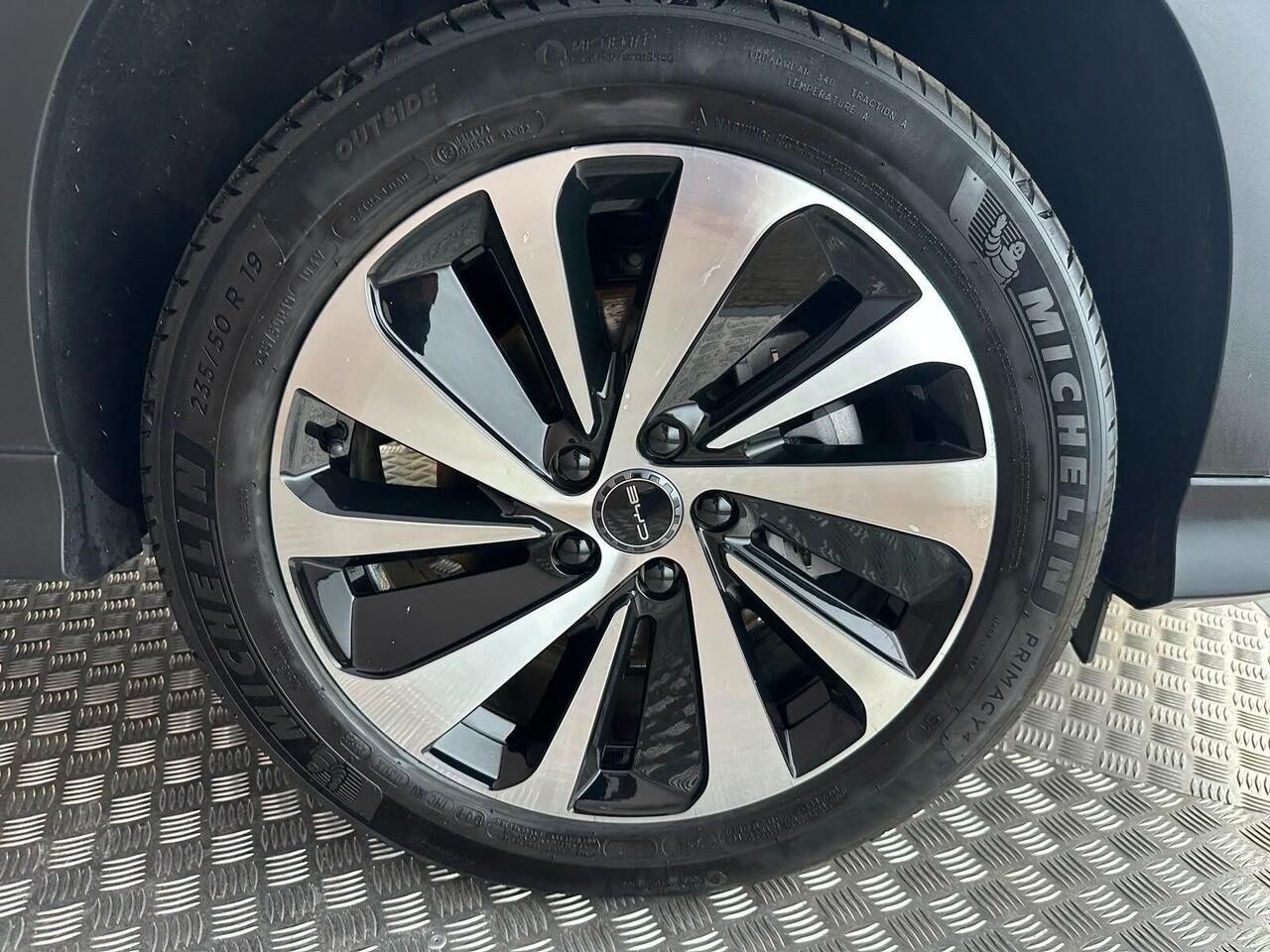 BYD Seal U KR25VRC