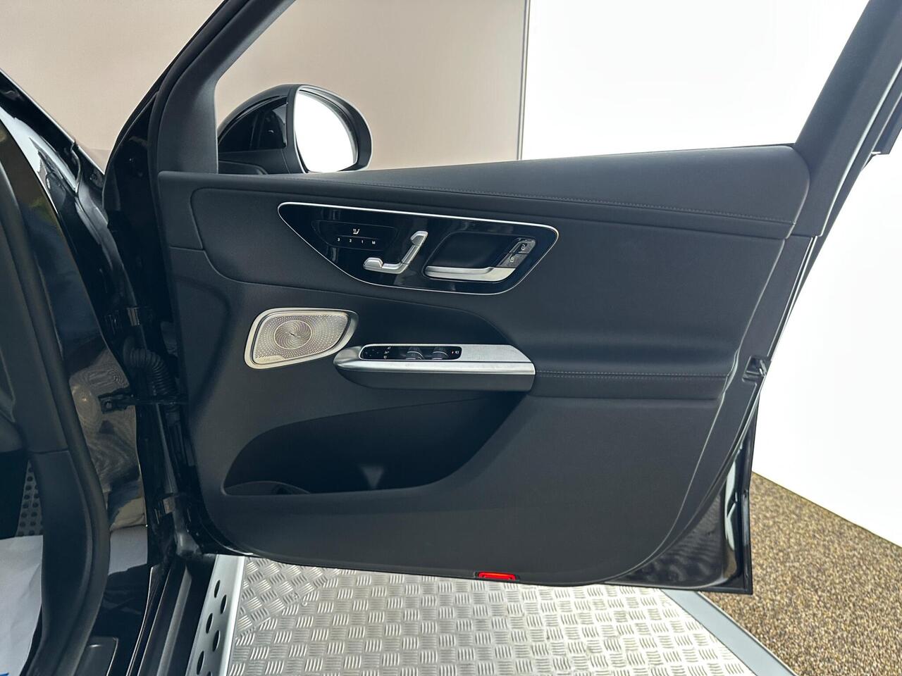 Mercedes-Benz GLC KP73DSE