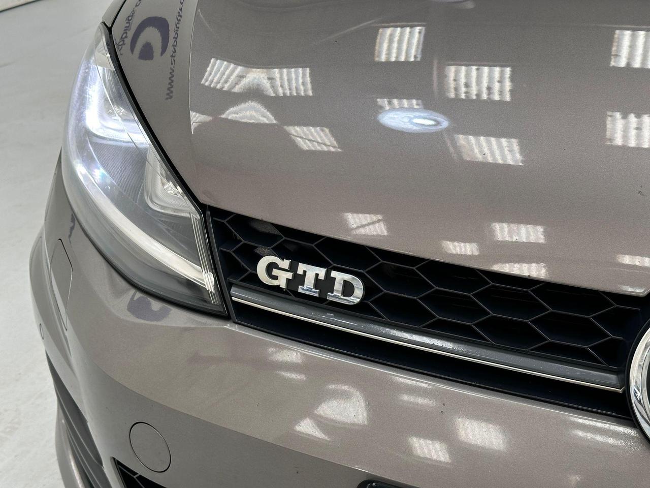 Volkswagen Golf DG14UAA
