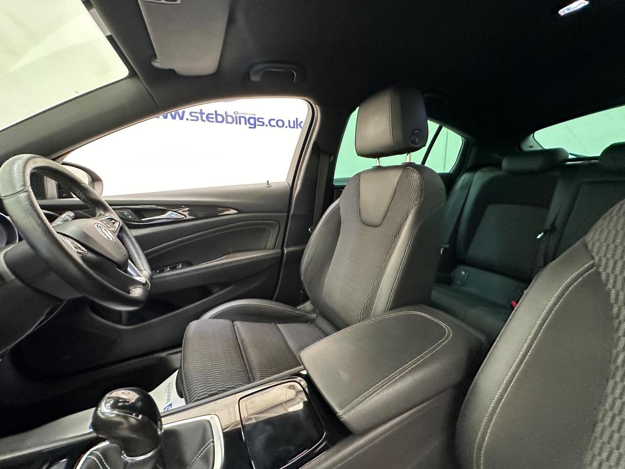 Vauxhall Insignia VE67ZSU