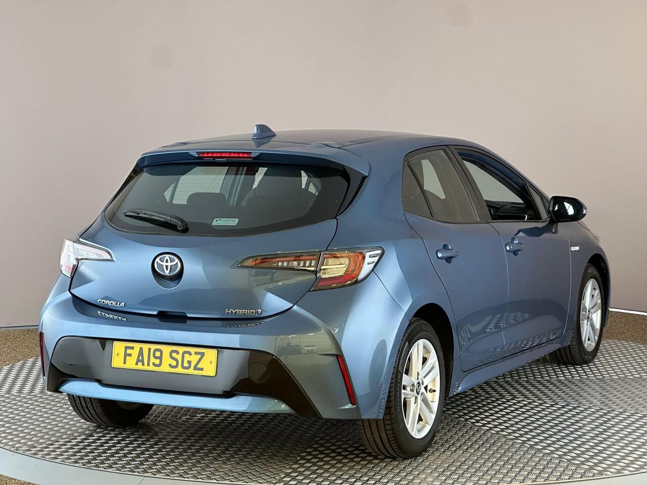 Toyota Corolla FA19SGZ