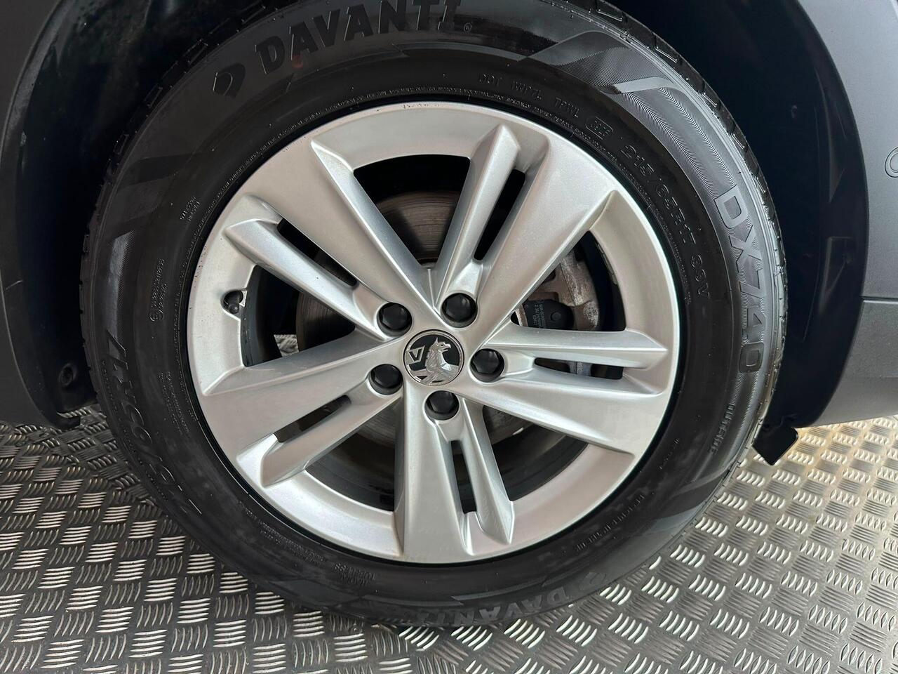 Vauxhall Grandland HG22DXJ