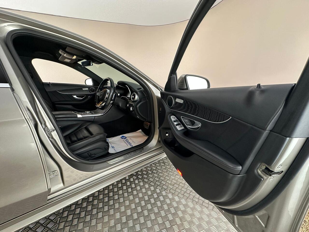 Mercedes-Benz C Class GY69WDF