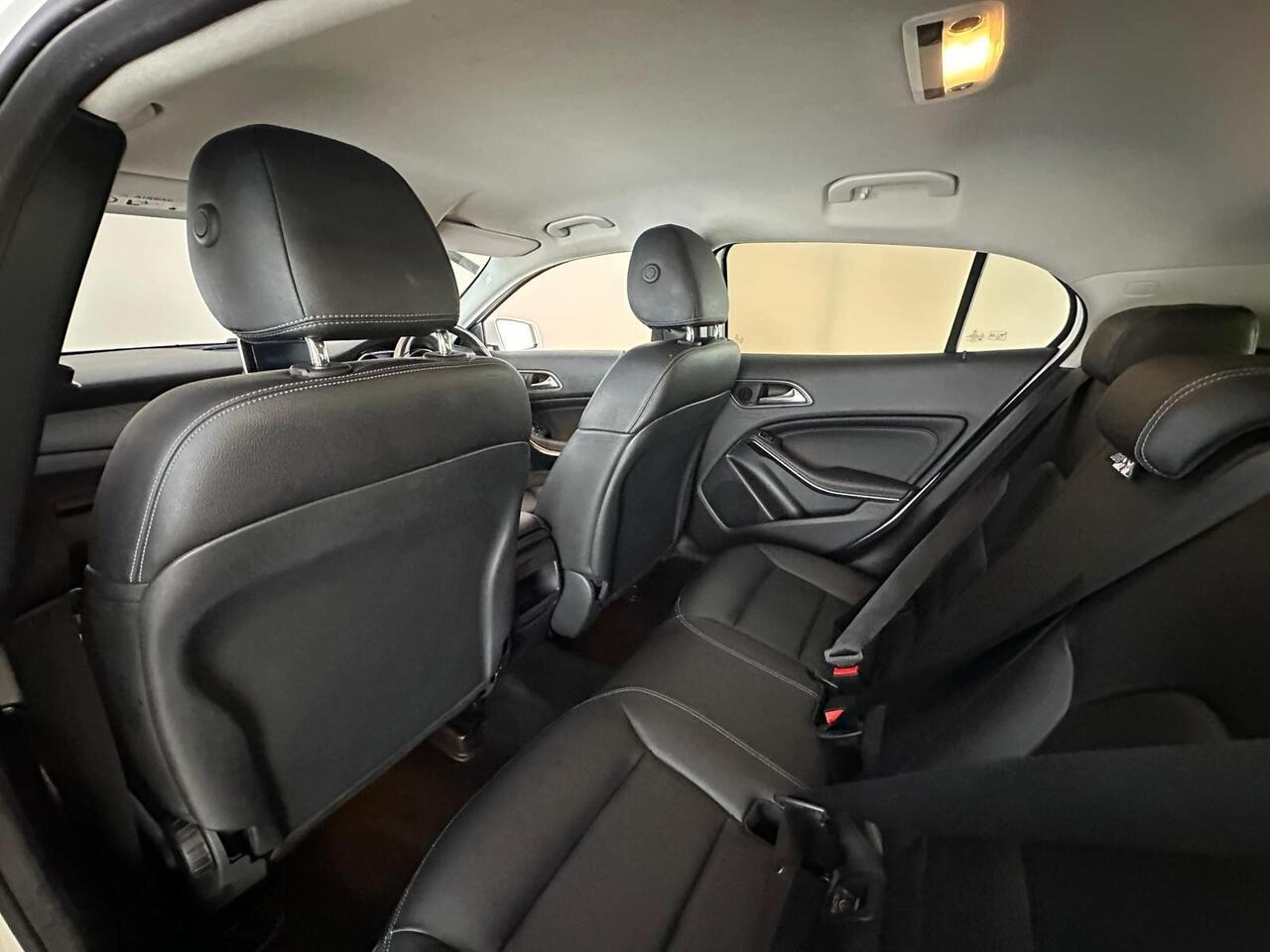 Mercedes-Benz GLA FX68VUB