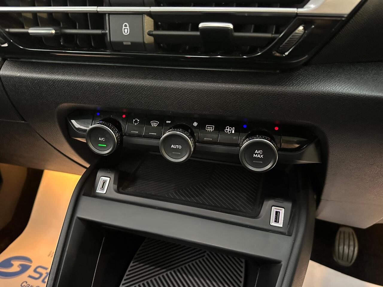 Citroen C4 SX72BUA