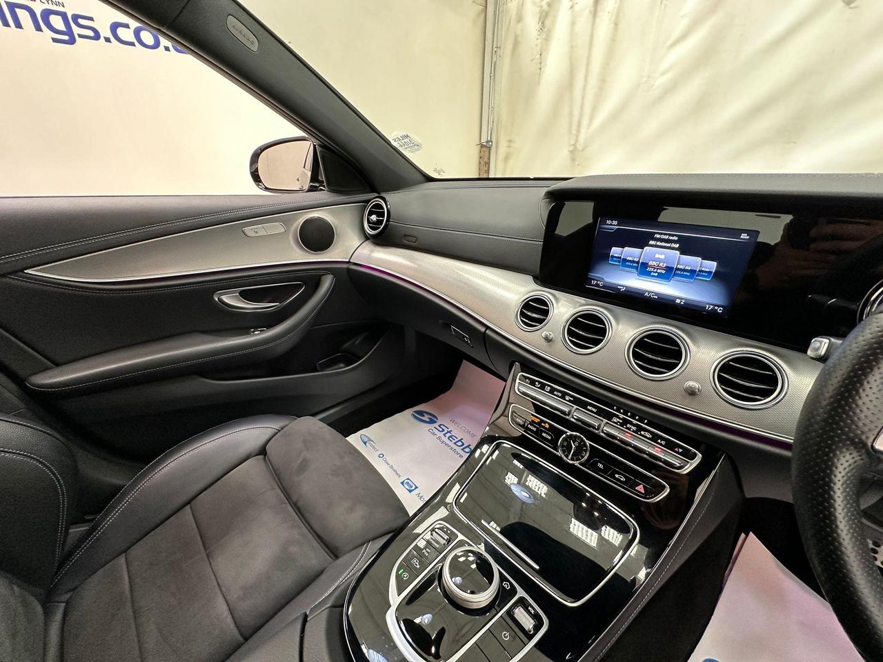 Mercedes-Benz E Class LO17YWC