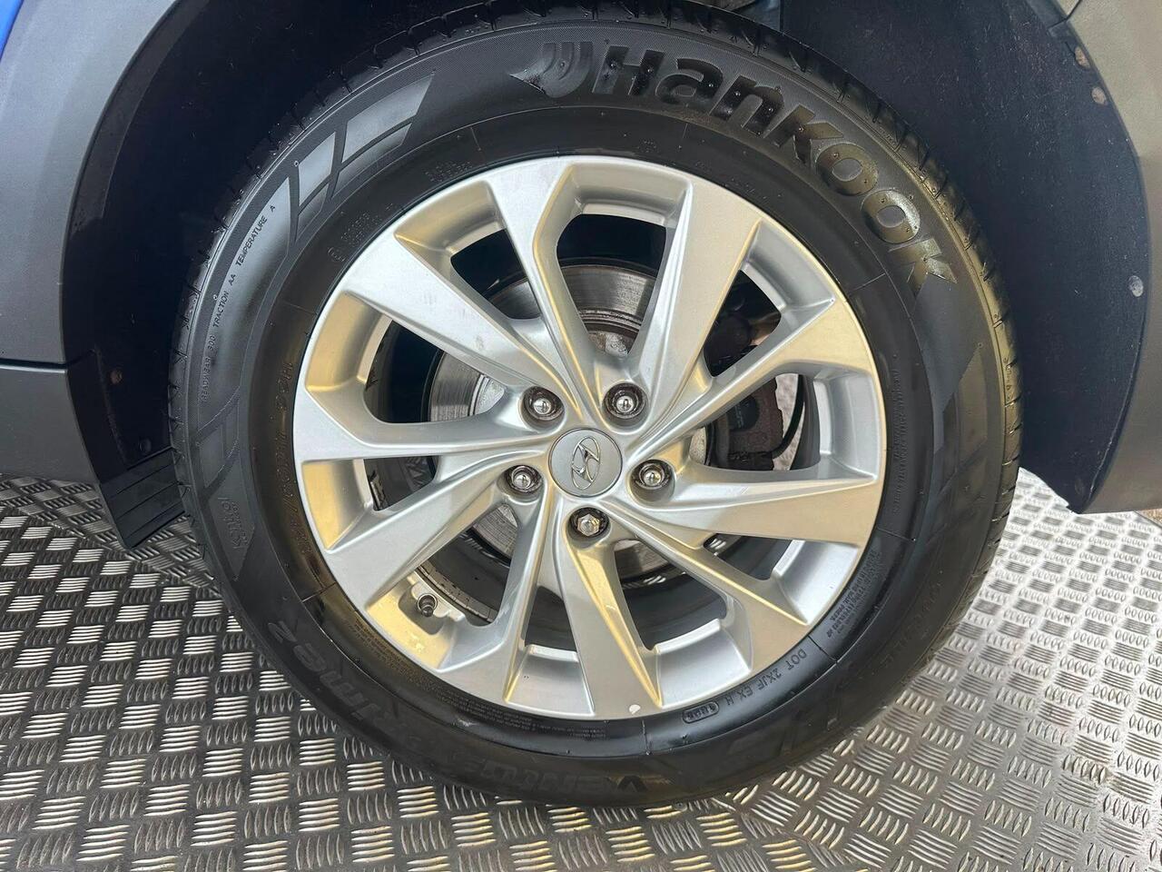 Hyundai TUCSON FH19MBU