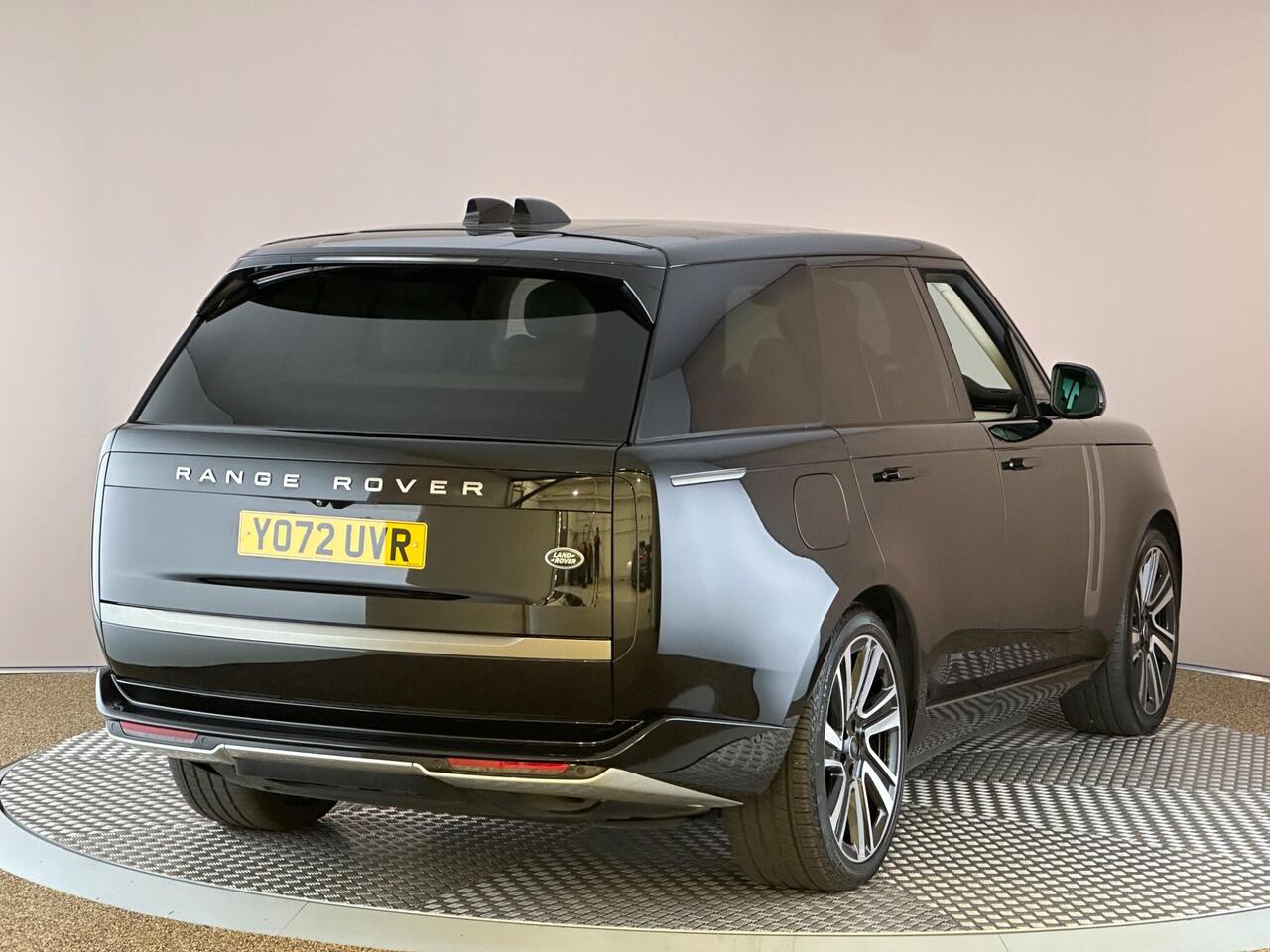 Land Rover Range Rover YO72UVR