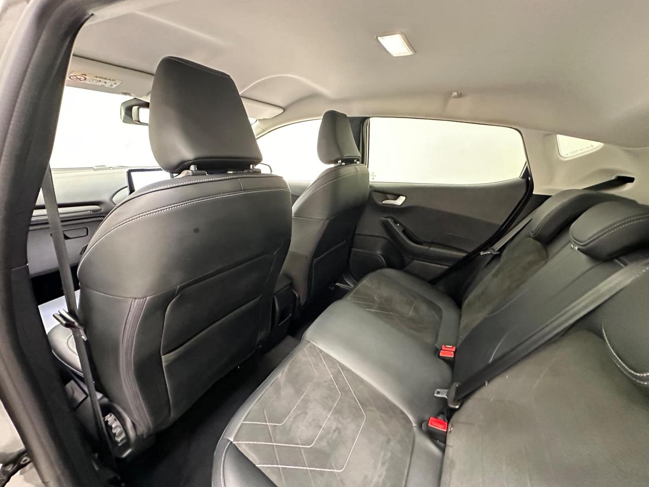 Ford Fiesta LD72JVC