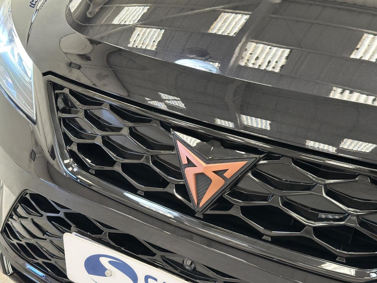 SEAT CUPRA Ateca AX19VKU