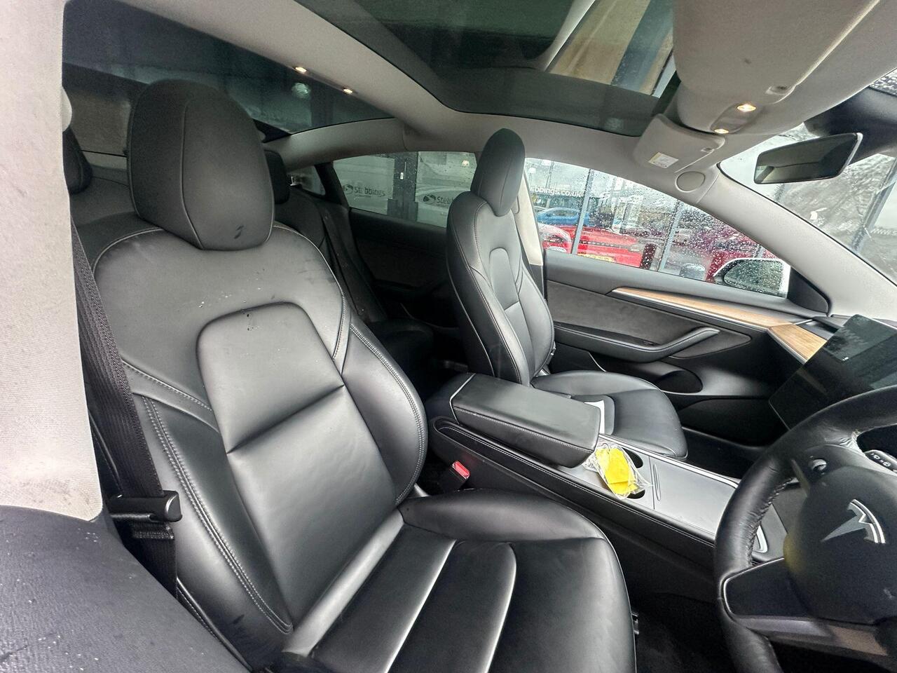 Tesla Model 3 AF72VSL