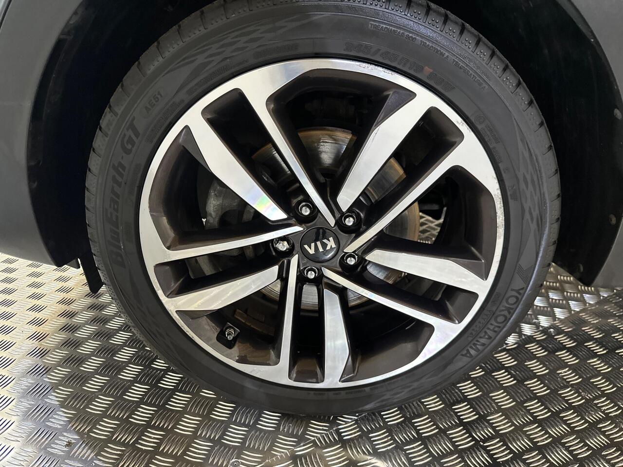 Kia Sportage AY69YYT