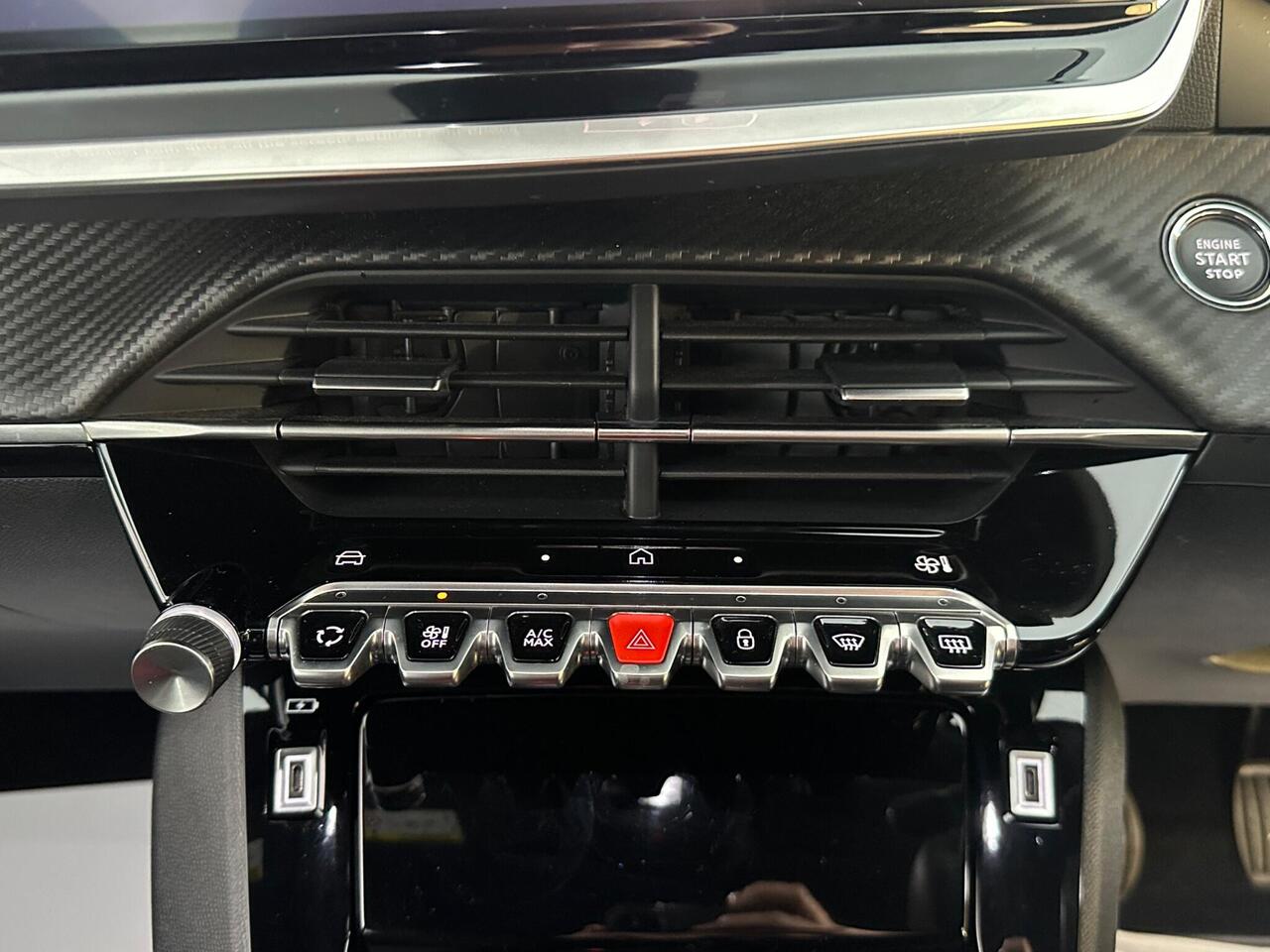 Peugeot 2008 KR73UKK