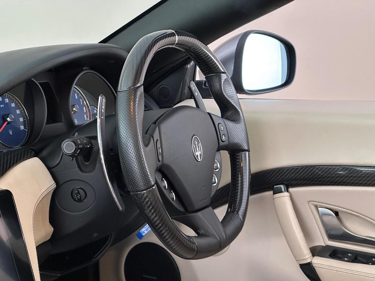 Maserati GranCabrio LM20HRG
