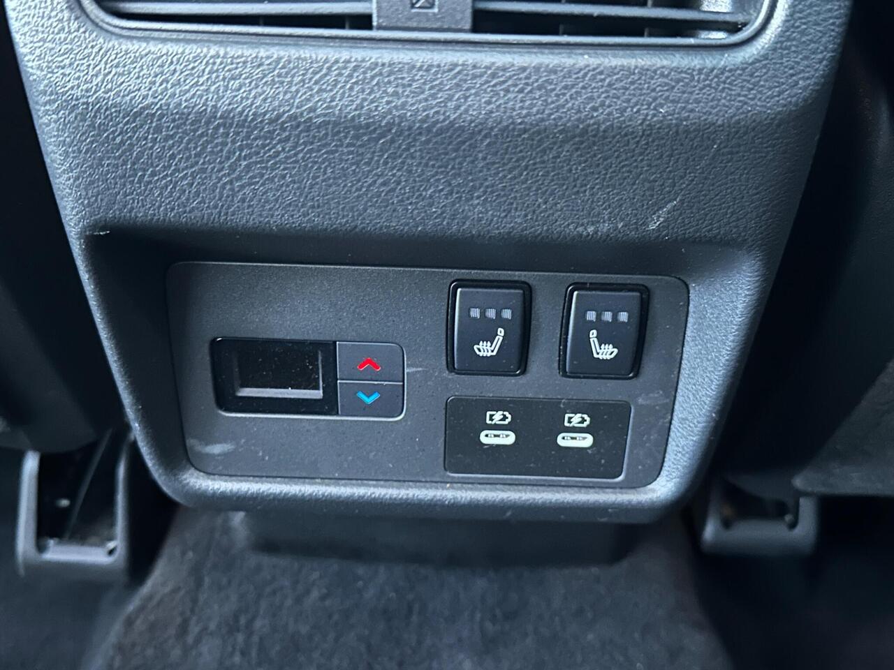 Nissan X-Trail AO24XVM