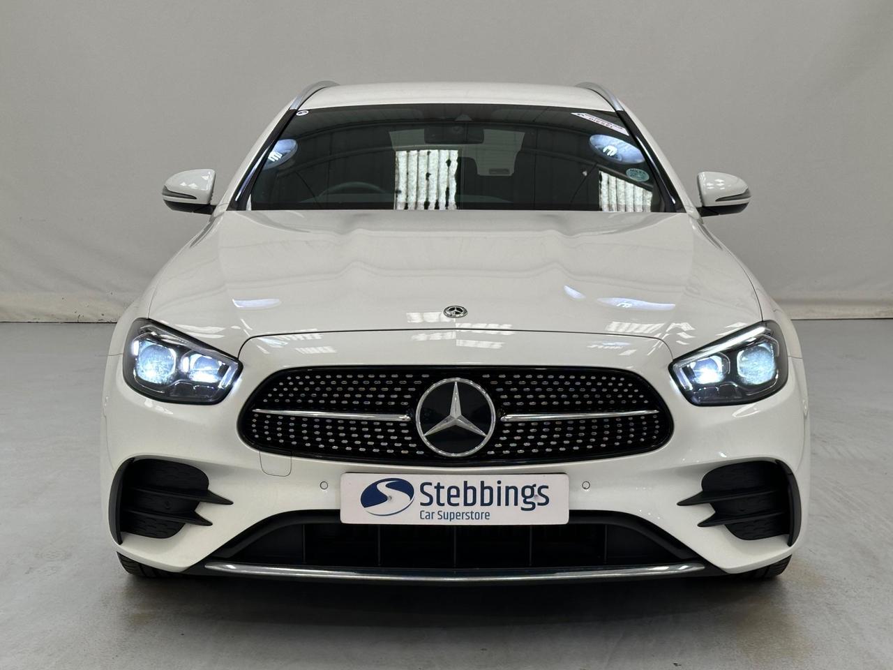 Mercedes-Benz E Class LO70NUB
